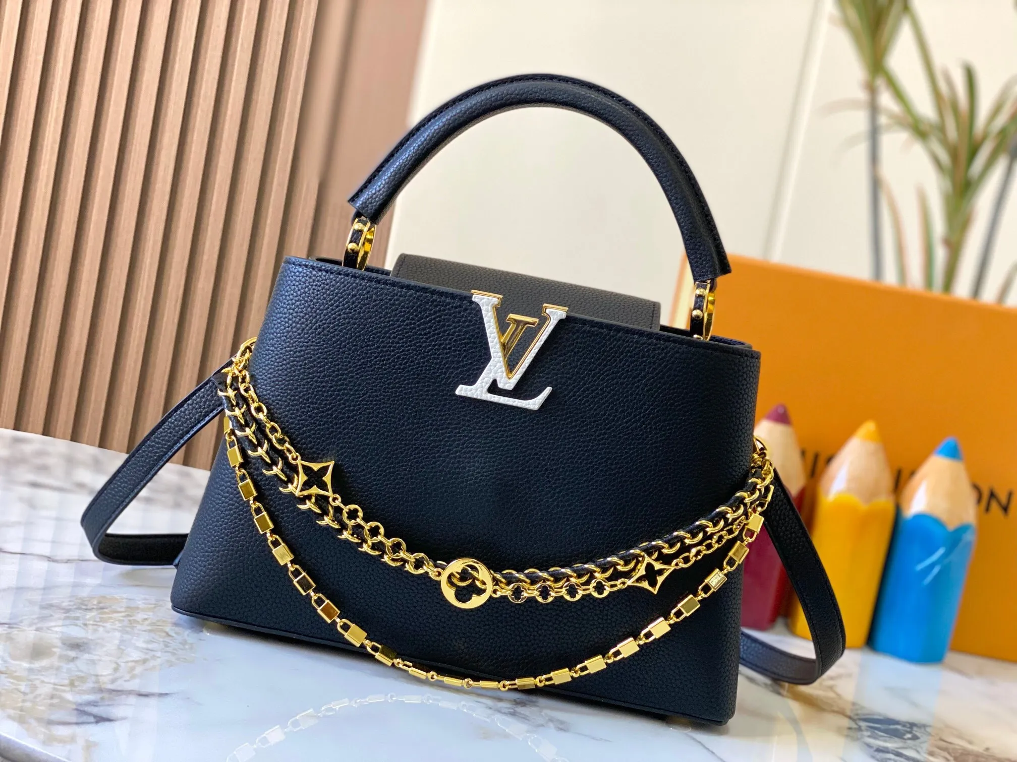 All Categories Official Website "Brand Women's Bags" Women's Bags 💙 LV 2024 New LV Crossbody Bag