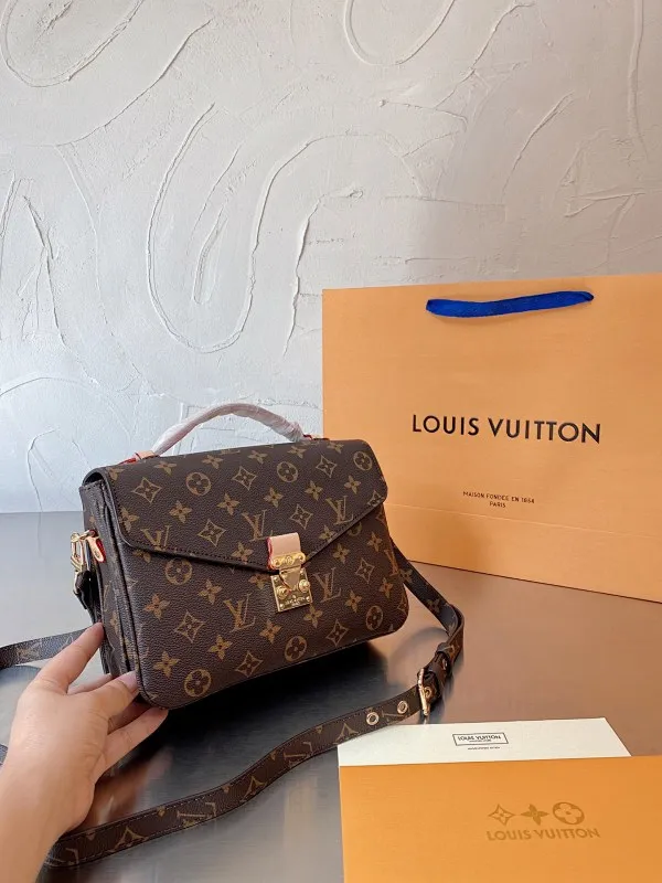 All categories Official website "Three-piece bag set" Three-piece set💖 LV 2023 new LV bag three-piece set wholesale