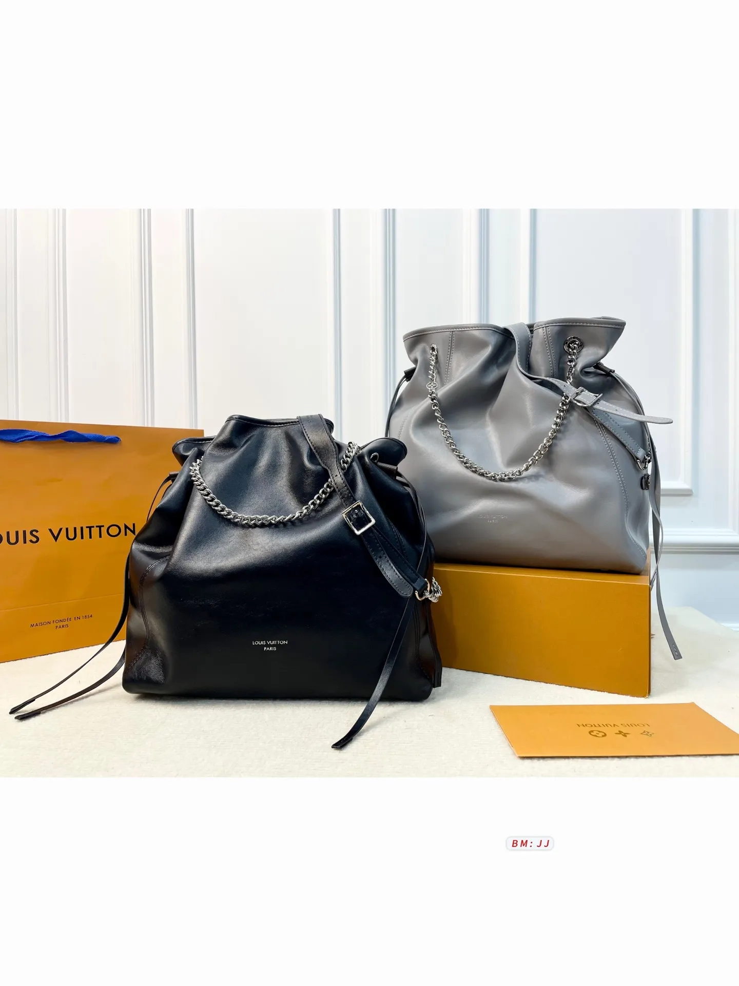 All Categories Official Website "Brand Women's Bags" Women's Bags 💙 LV 2025 New LV Crossbody Bag