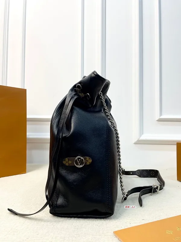 All Categories Official Website "Brand Women's Bags" Women's Bags 💙 LV 2025 New LV Crossbody Bag