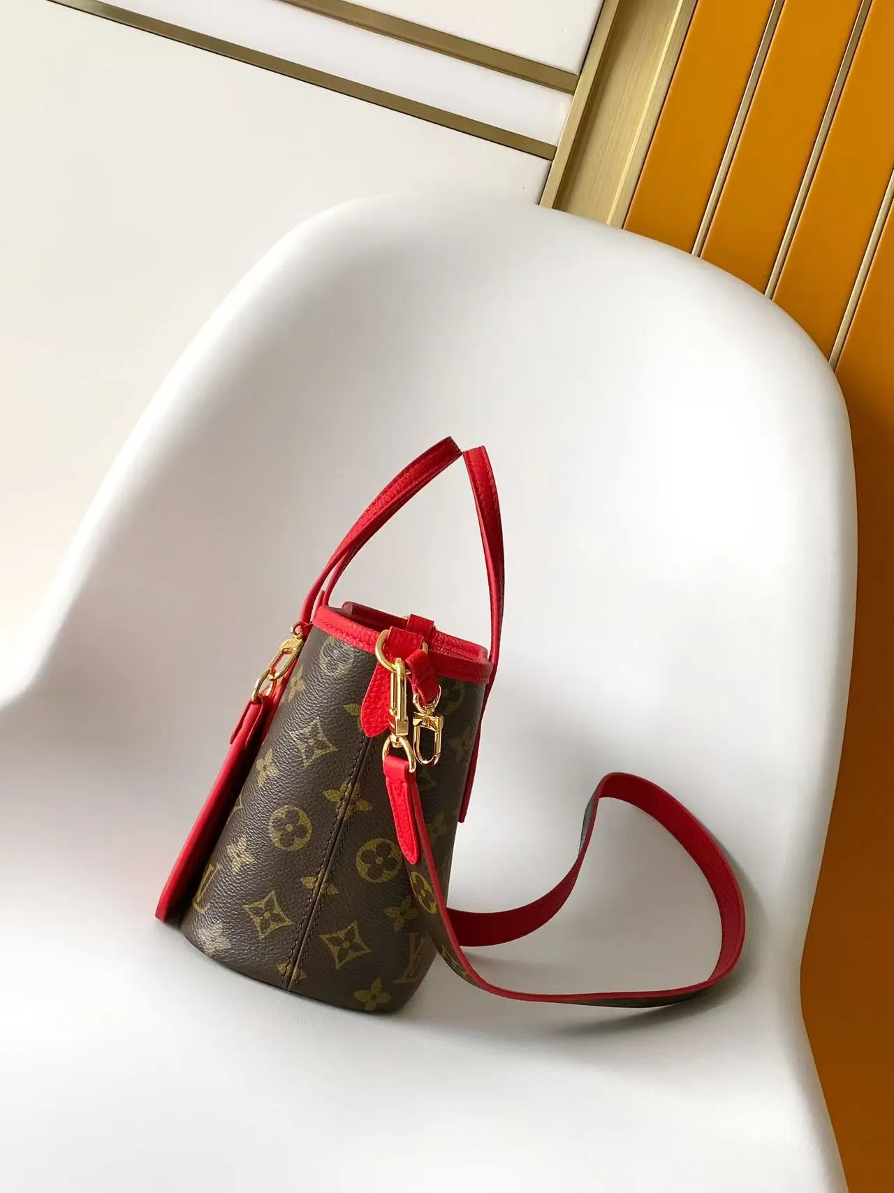 All Categories Official Website "Brand Women's Bags" Women's Bags 💙 LV 2026 Official Website New LV Crossbody Bag