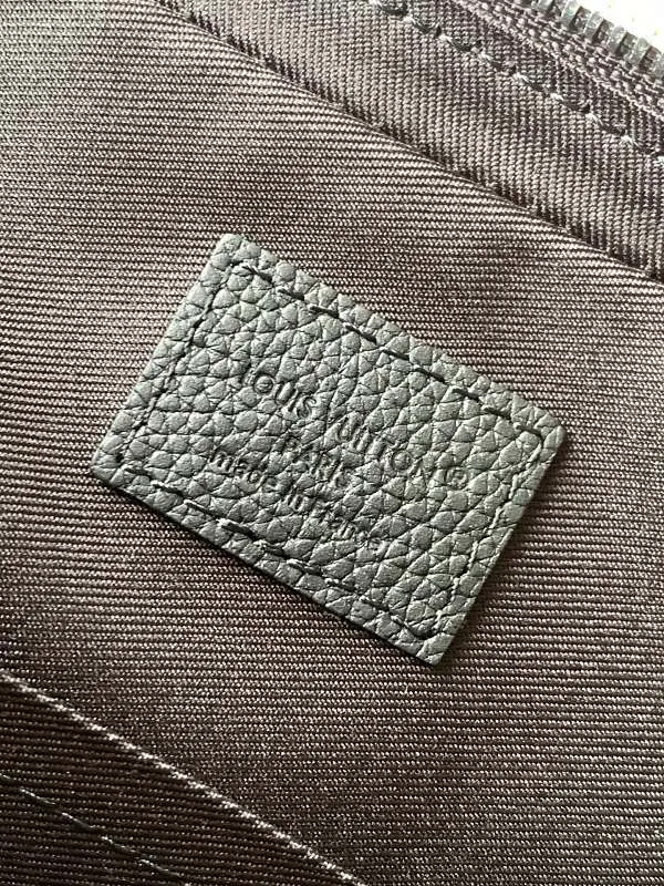All Categories Official Website "Brand Women's Bags" Women's Bags 💙 LV 2026 New LV Crossbody Bag