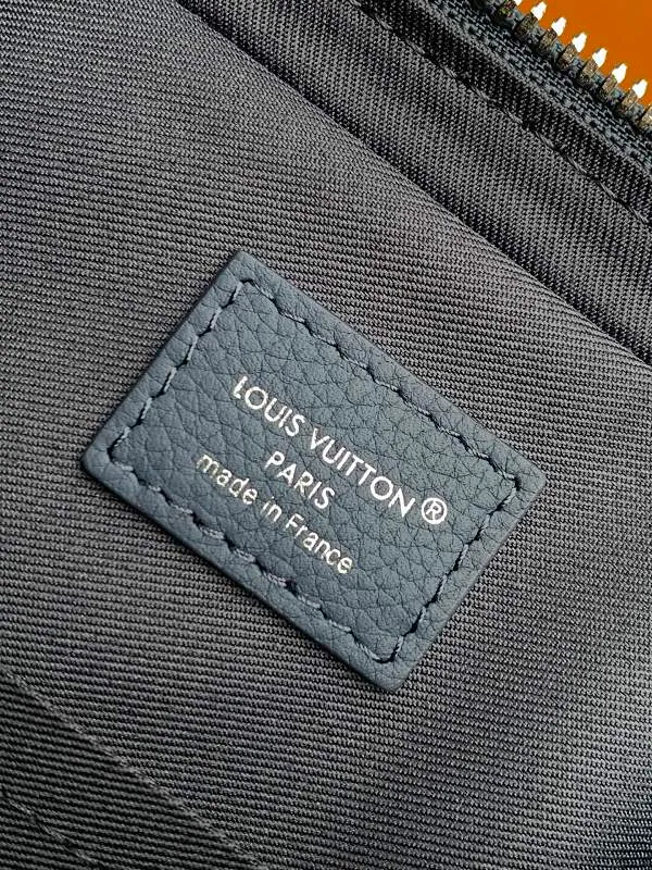 All Categories Official Website "Brand Women's Bags" Women's Bags 💙 LV 2026 New LV Crossbody Bag