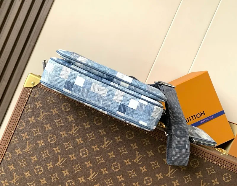 All Categories Official Website "Brand Women's Bags" Women's Bags 💙 LV 2026 New LV Crossbody Bag