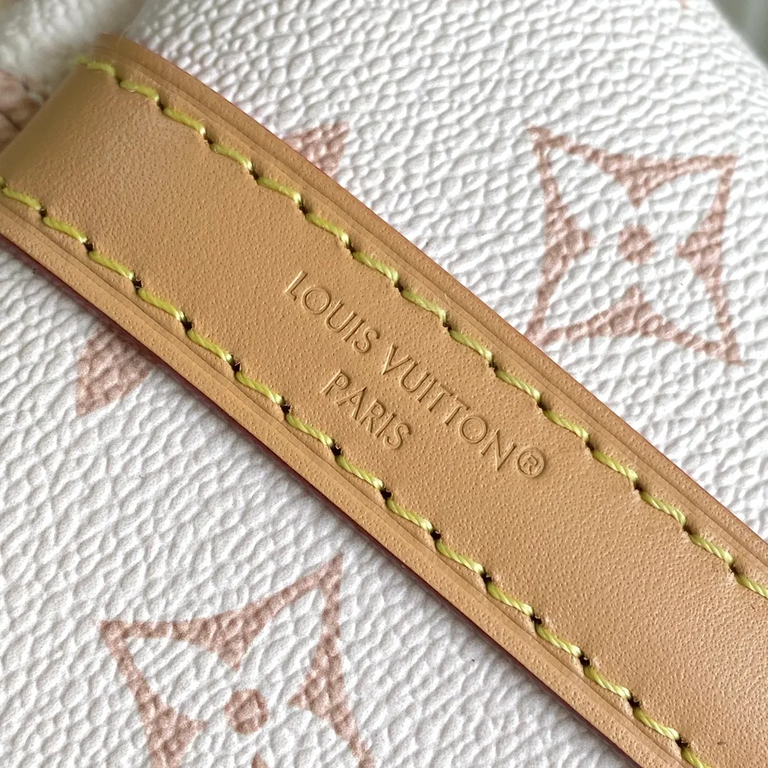 All Categories Official Website "Brand Women's Bags" Women's Bags 💙 LV LV 2026 New Crossbody Shoulder Bag