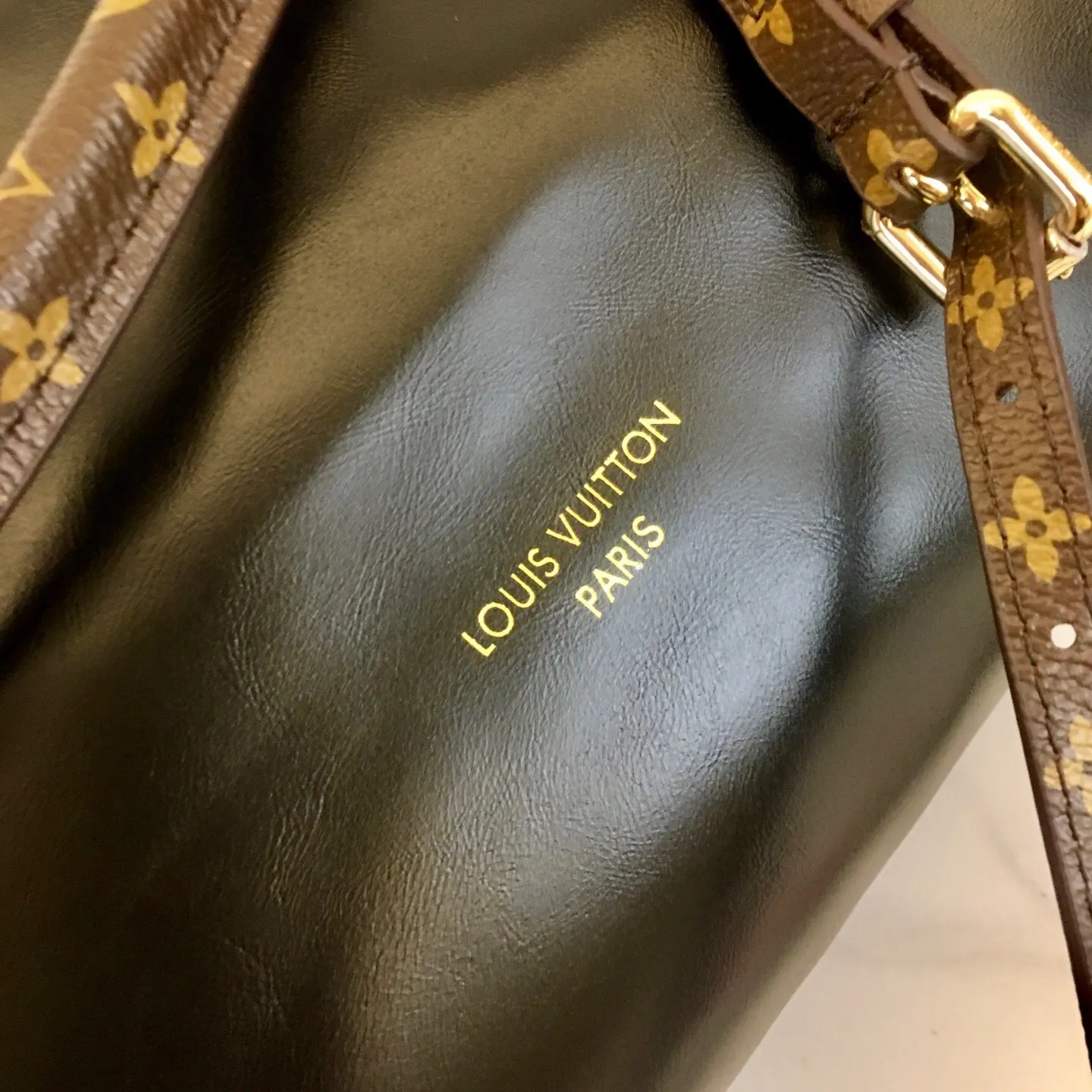 All Categories Official Website "Brand Women's Bags" Women's Bags 💙 LV 2025 New LV Crossbody Bag