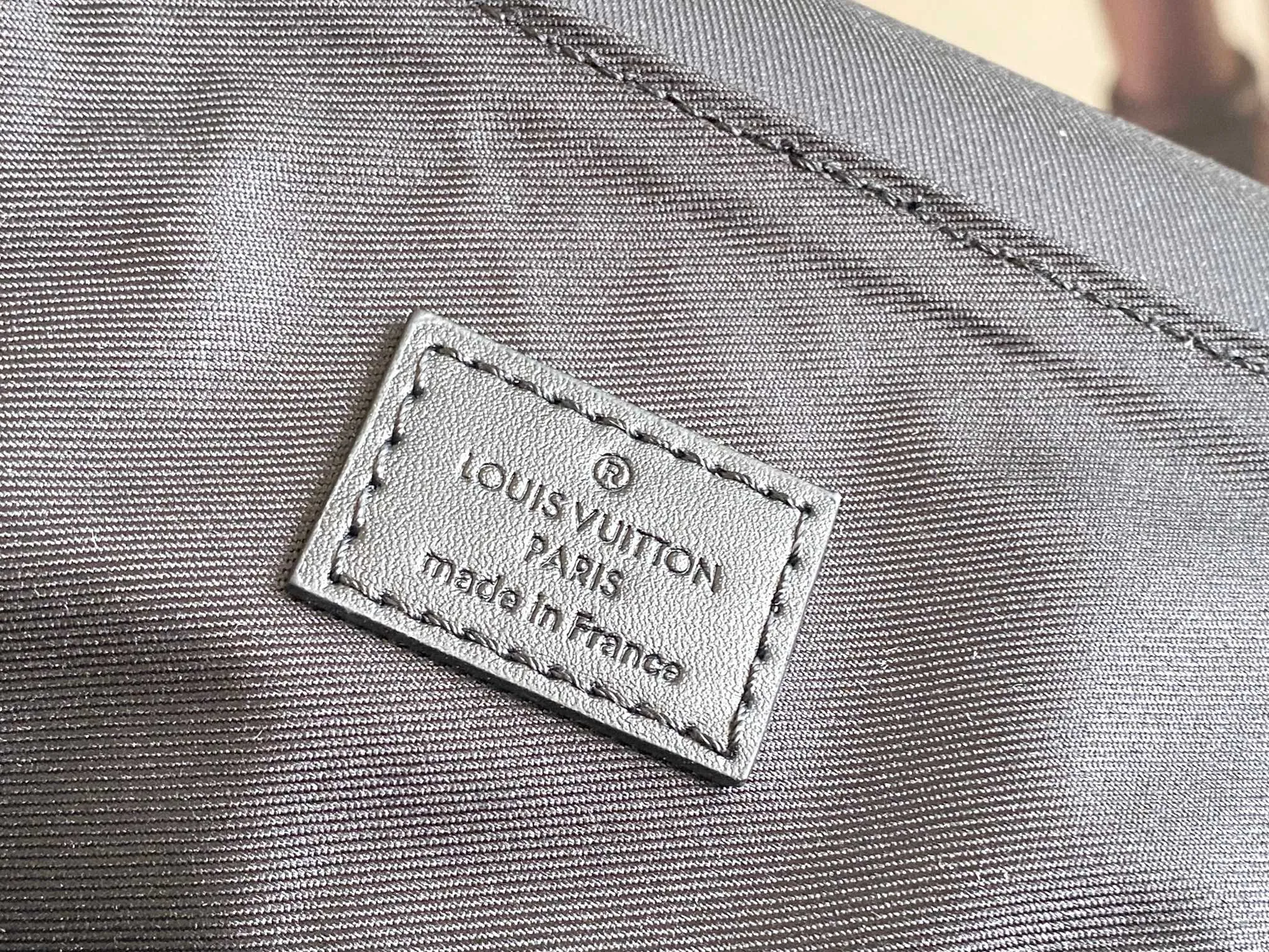 All categories 💚 Authentic bags 💚 LV LV classic backpack