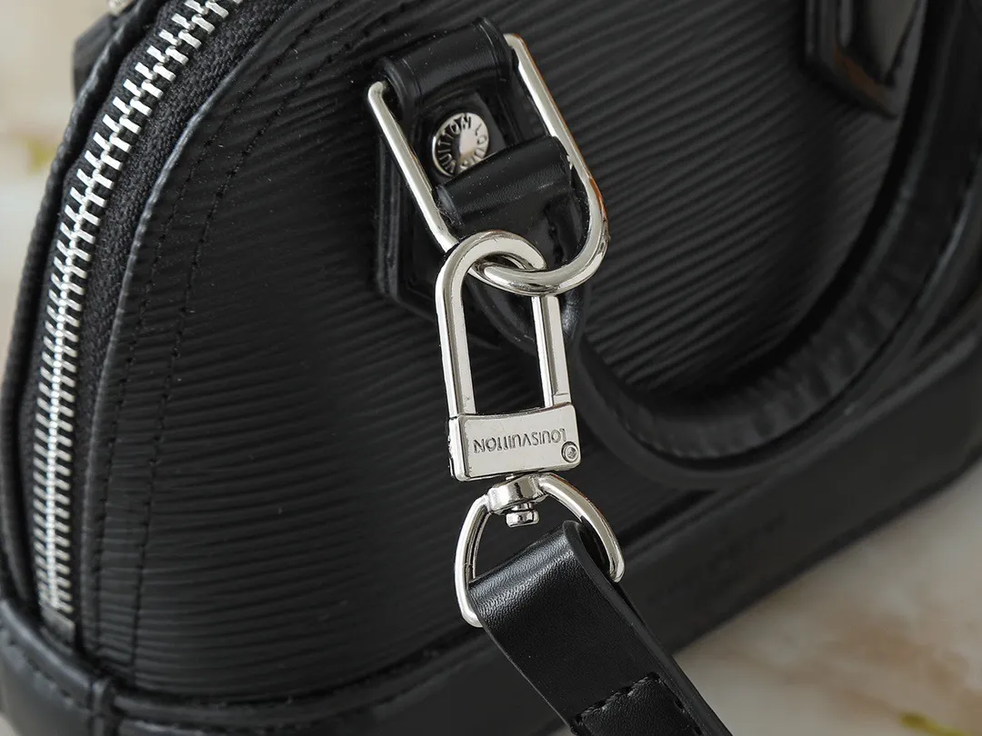 All Categories Official Website "Brand Women's Bags" Women's Bags 💙 LV 2025 New LV Crossbody Bag