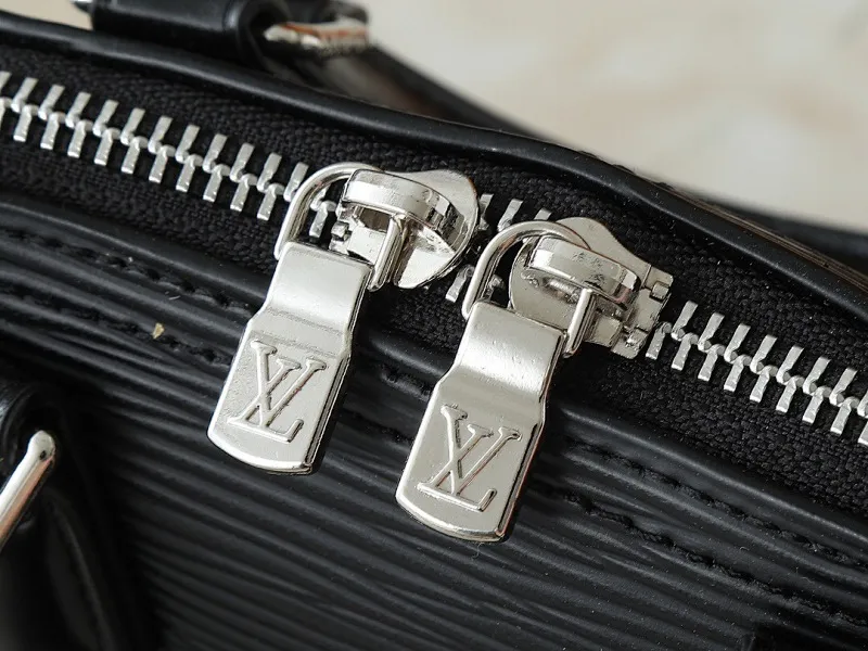 All Categories Official Website "Brand Women's Bags" Women's Bags 💙 LV 2025 New LV Crossbody Bag