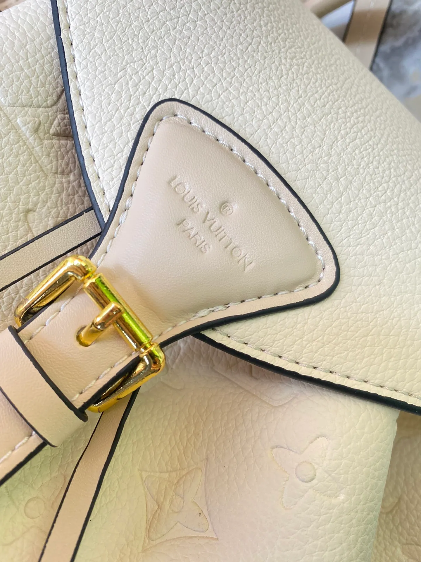 All Categories Official Website "Brand Women's Bags" Women's Bags 💙 LV 2022 Official New LV Backpack Wholesale 58001700 High Quality Size: 27.5-33-14 CM