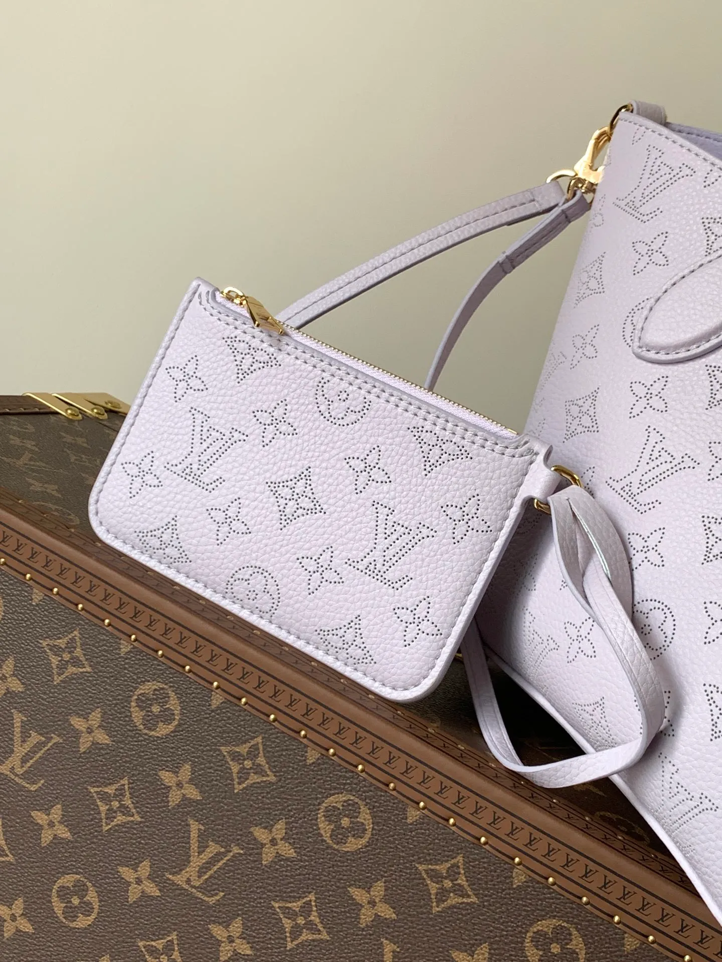 All categories Official website "Brand Women's Bags" Women's Bags 💙 LV 2026 new LV hand-held crossbody bag