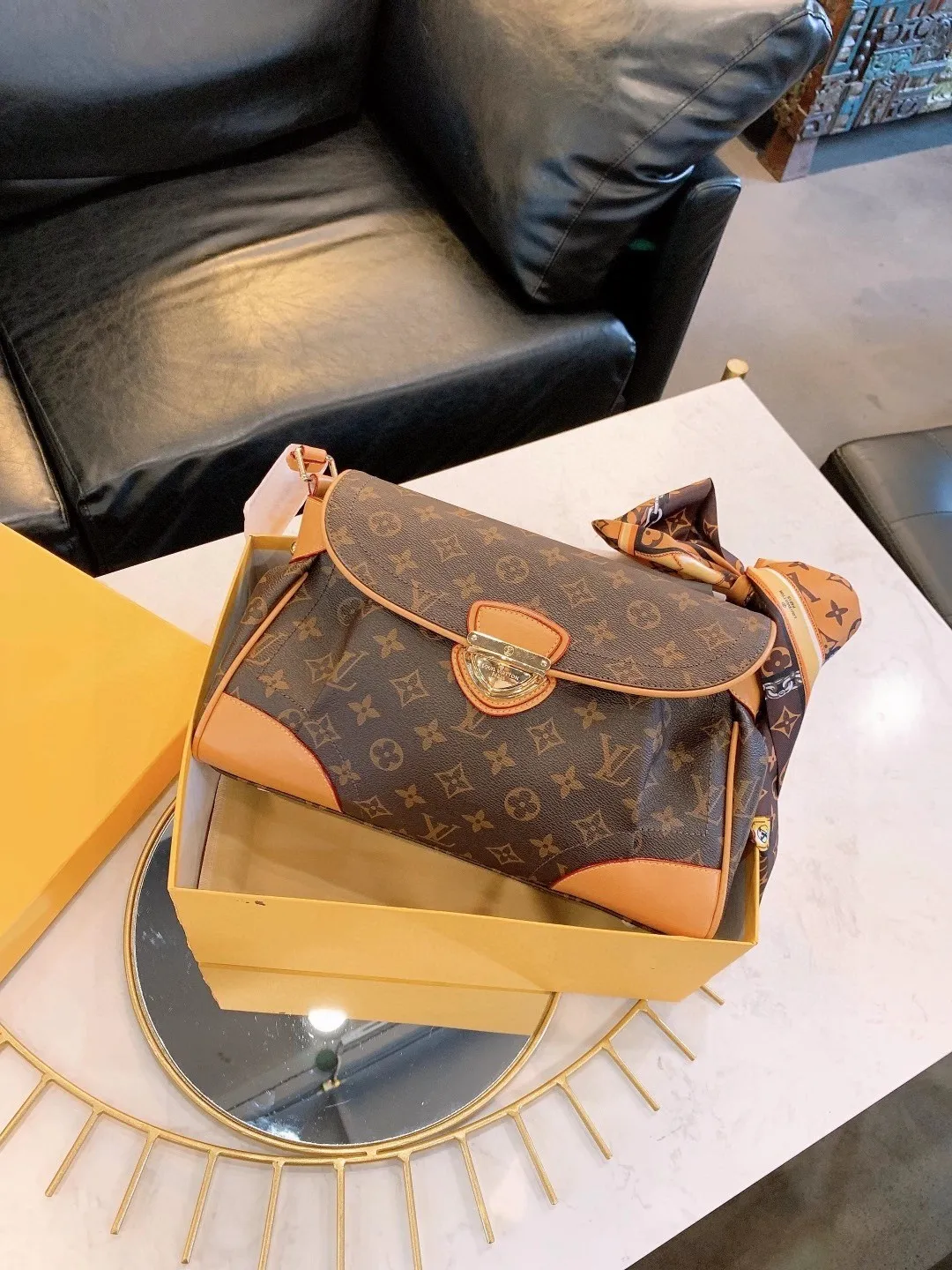 All categories Official website "Brand Women's Bags" Women's Bags 💙 LV fine imitation LV, high imitation LV bags, LV crossbody bags, 2023 official latest version LV armpit bag, LV bag factory, recommended bags, size: 31-4-16CM
