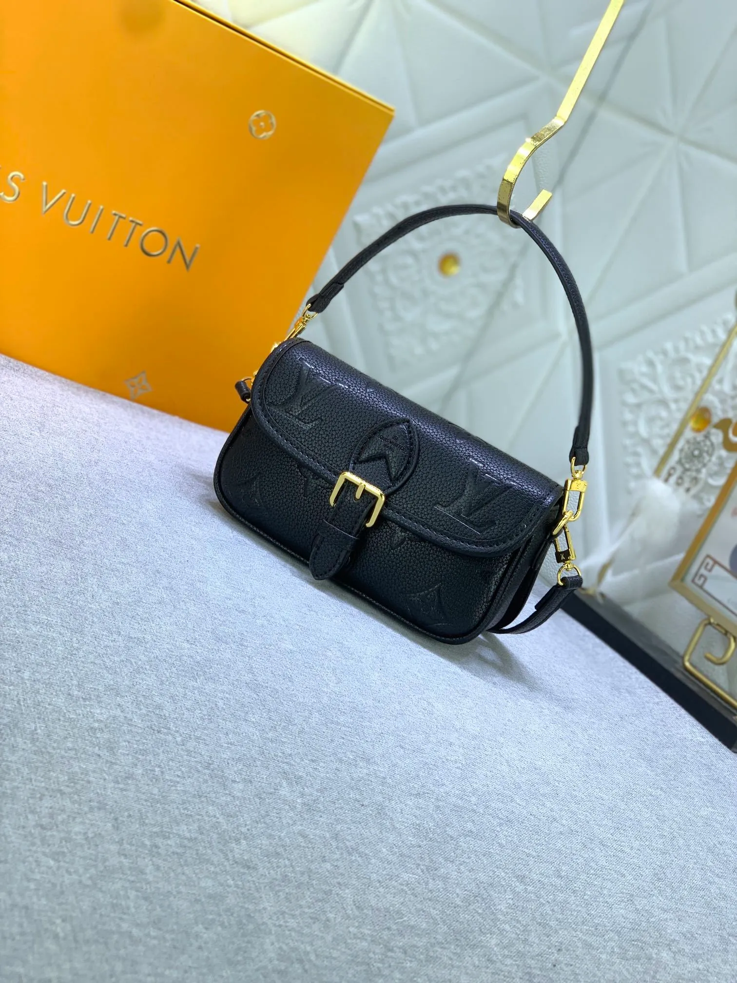 All Categories Official Website "Brand Women's Bags" Women's Bags 💙 LV 2024 New LV Crossbody Bag