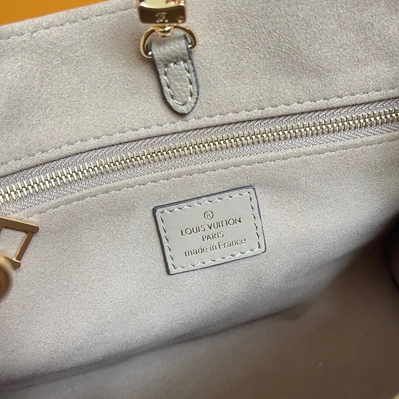 All Categories Official Website "Brand Women's Bags" Women's Bags 💙 LV 2025 New LV Crossbody Bag