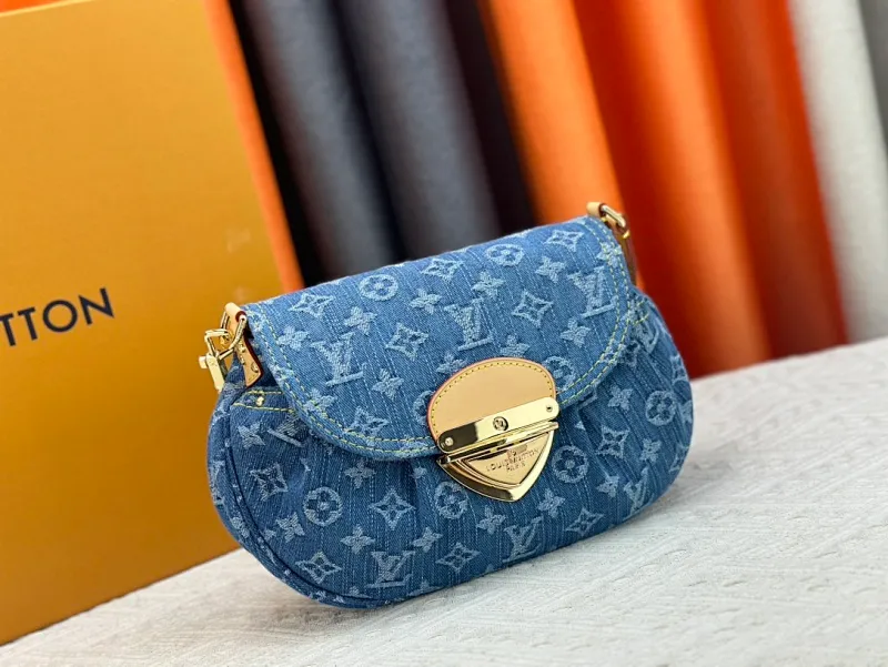 All categories Official website "Brand Women's Bags" Women's Bags 💙 LV 2024 official website new LV armpit bag