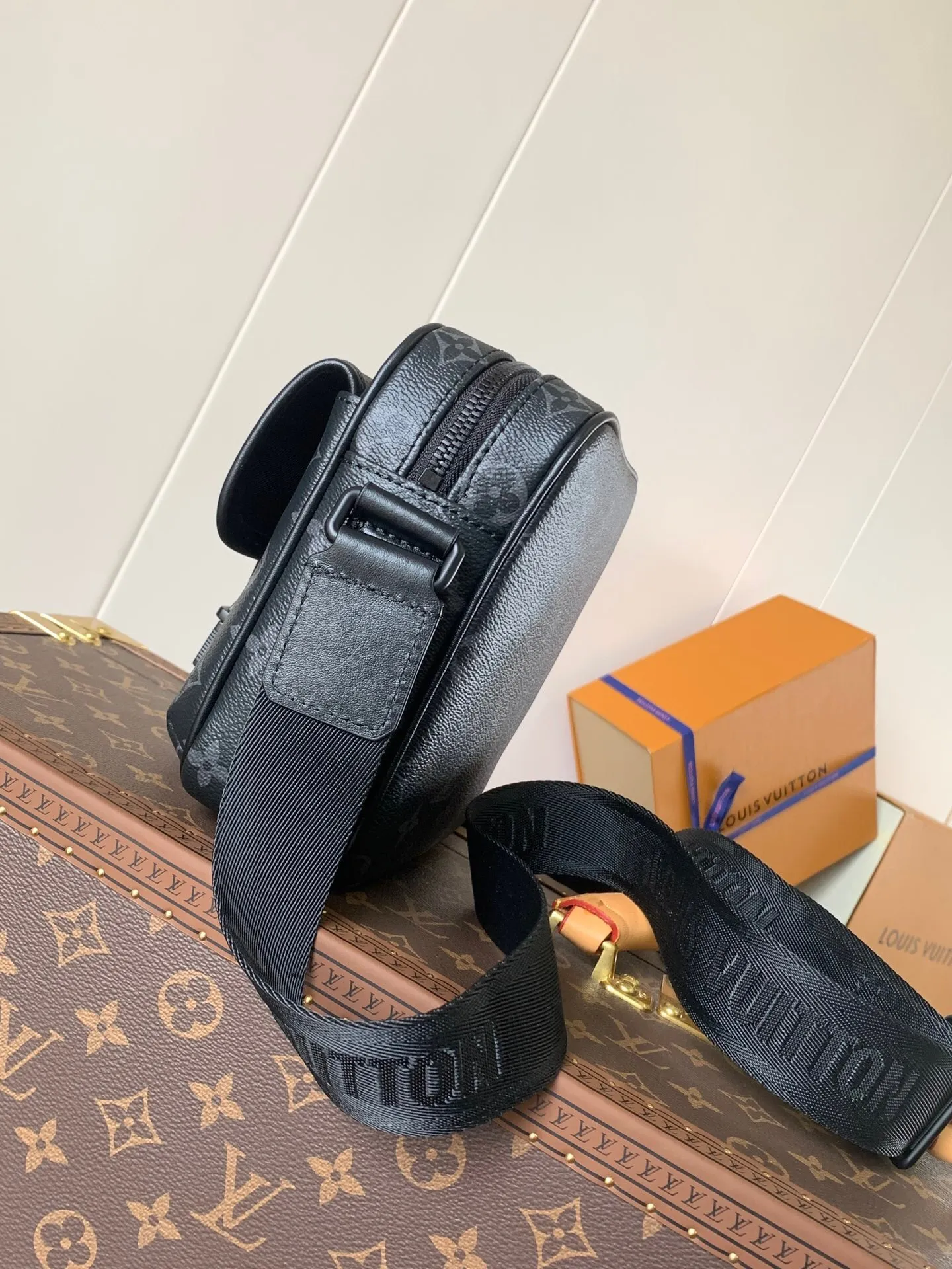 All Categories Official Website "Brand Women's Bags" Women's Bags 💙 LV 2025 New LV Crossbody Bag