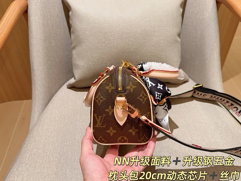 All Categories Official Website "Brand Women's Bags" Women's Bags 💙 LV 2025 New LV Crossbody Bag