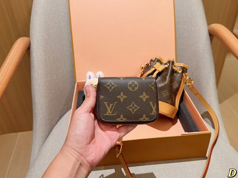 All Categories Official Website "Brand Women's Bags" Women's Bags 💙 LV 2025 New LV Set Box Mini Spout Small Bucket ➕Coin Purse ➕labubu Pendant