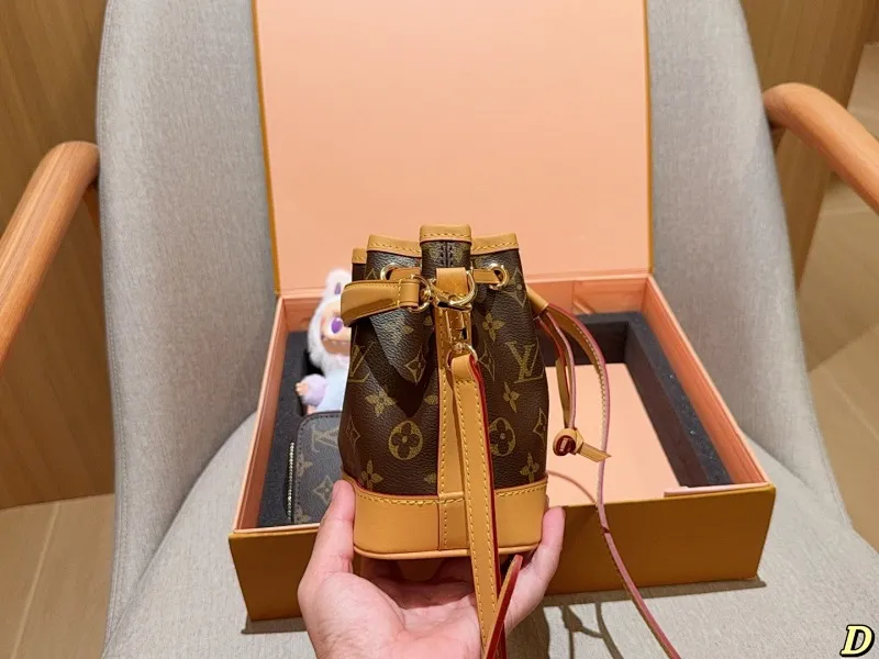 All Categories Official Website "Brand Women's Bags" Women's Bags 💙 LV 2025 New LV Set Box Mini Spout Small Bucket ➕Coin Purse ➕labubu Pendant