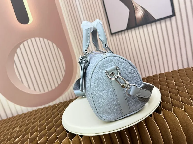 All Categories Official Website "Brand Women's Bags" Women's Bags 💙 LV 2023 New LV Crossbody Bag