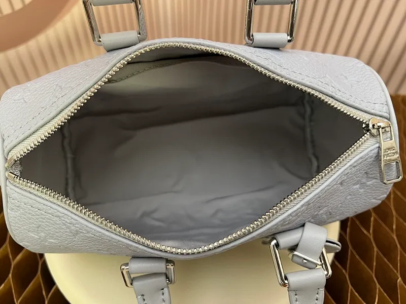 All Categories Official Website "Brand Women's Bags" Women's Bags 💙 LV 2023 New LV Crossbody Bag