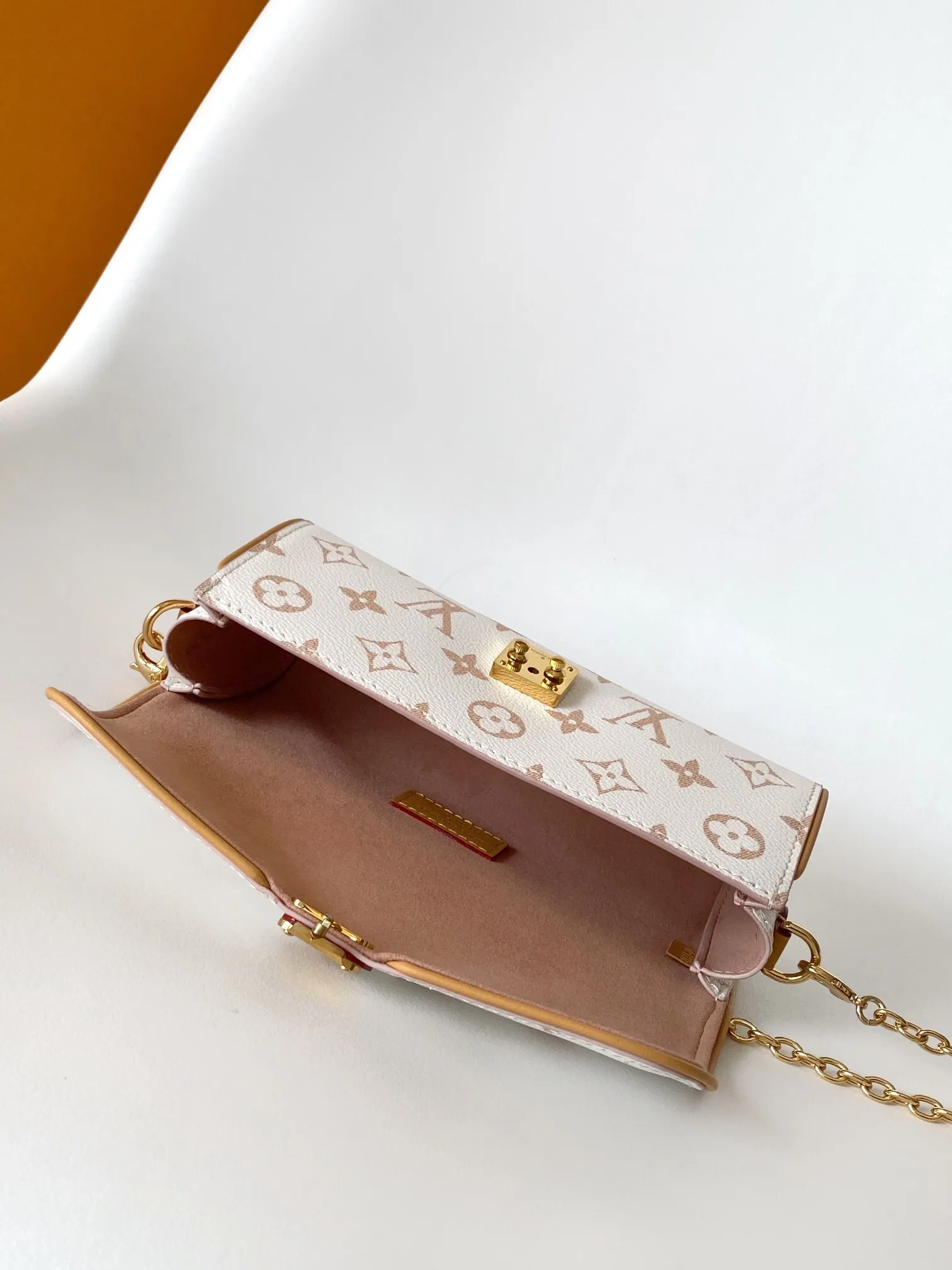 All Categories Official Website "Brand Women's Bags" Women's Bags 💙 LV 2025 New LV Crossbody Bag