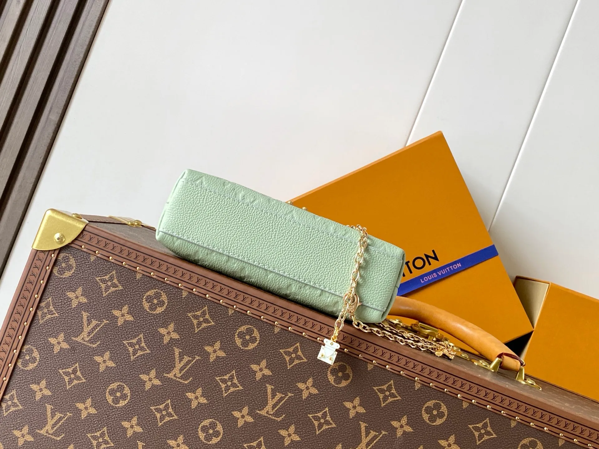 All Categories Official Website "Brand Women's Bags" Women's Bags 💙 LV 2026 New LV Crossbody Bag