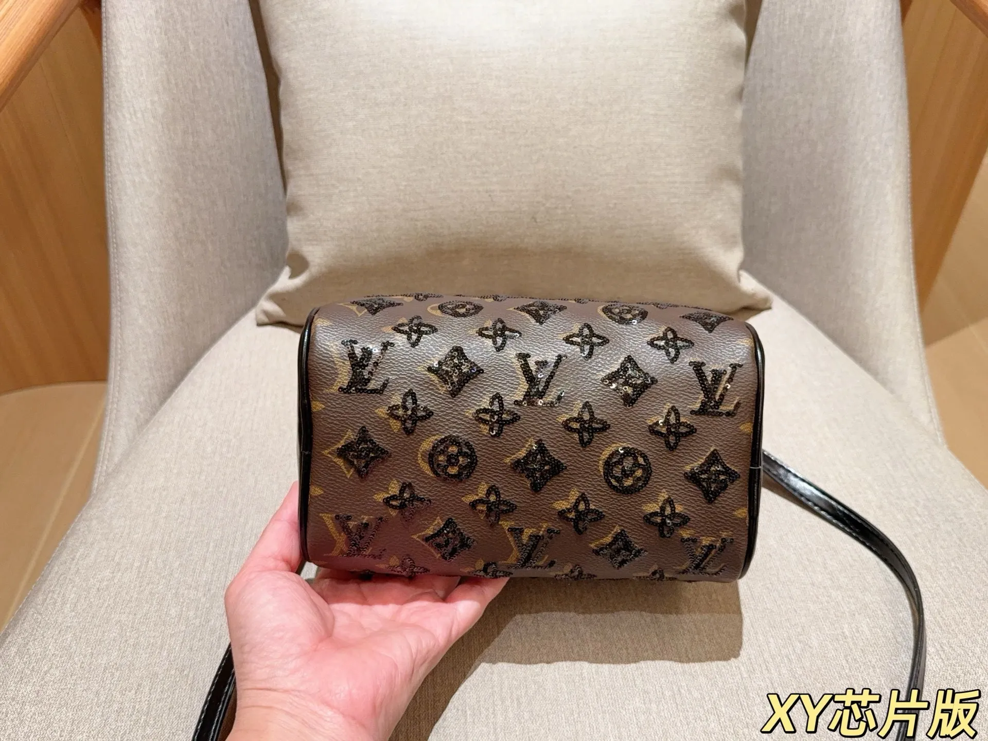 All Categories Official Website "Brand Women's Bags" Women's Bags 💙 LV 2025 New LV Crossbody Bag