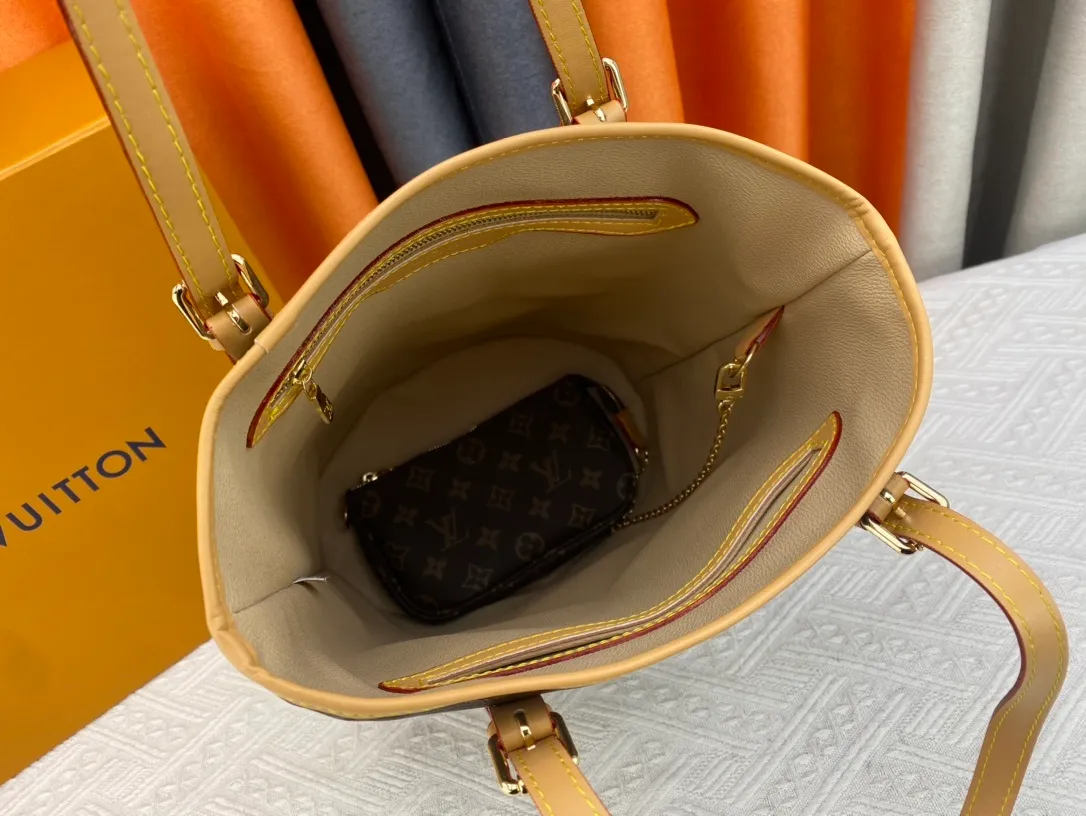 All Categories Official Website "Brand Women's Bags" Women's Bags 💙 LV 2023 New LV Crossbody Bag