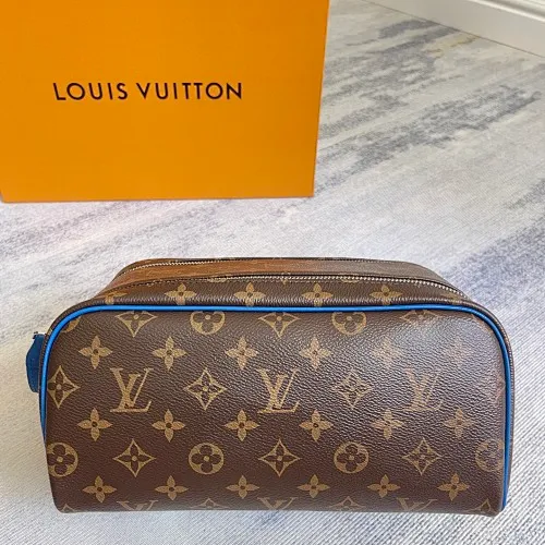 All categories Official website "Brand Women's Bags" Women's Bags 💙 LV 2025 new LV toiletry bag