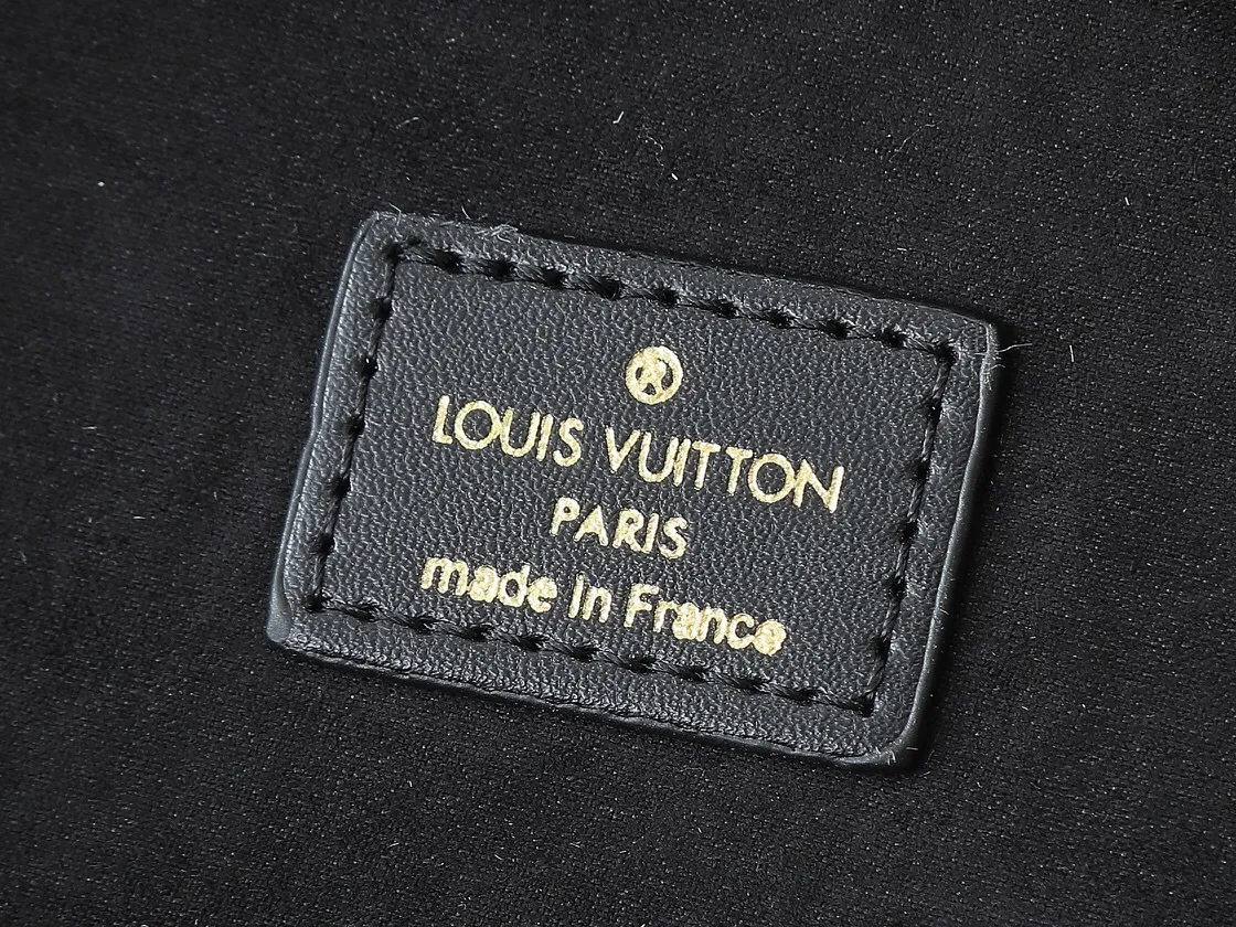 All Categories Official Website "Brand Women's Bags" Women's Bags 💙 LV 2025 New LV Crossbody Bag