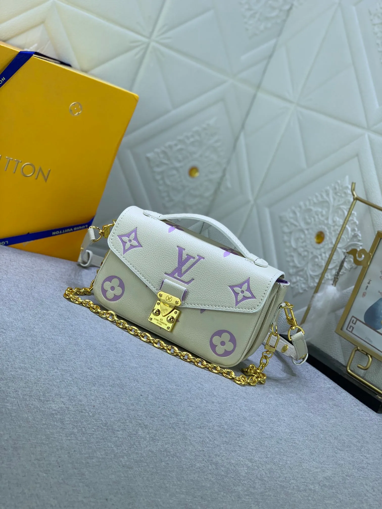All Categories Official Website "Brand Women's Bags" Women's Bags 💙 LV 2024 New LV Crossbody Bag