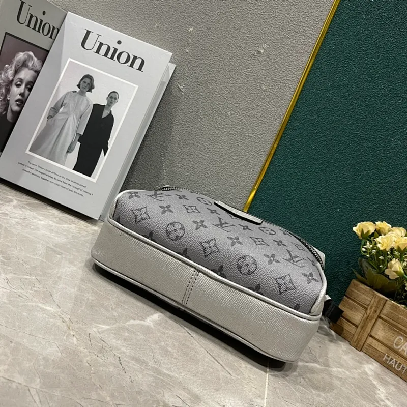 All Categories Official Website "Brand Women's Bags" Women's Bags 💙 LV 2023 New LV Crossbody Bag