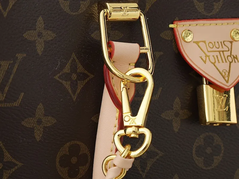 All Categories Official Website "Brand Women's Bags" Women's Bags 💙 LV 2025 New LV Crossbody Bag
