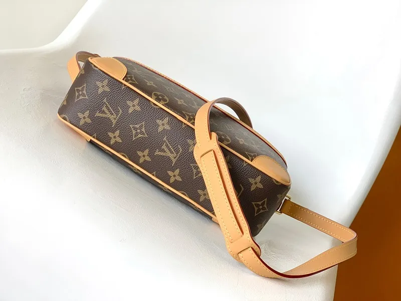 All Categories Official Website "Brand Women's Bags" Women's Bags 💙 LV 2026 New LV Crossbody Bag