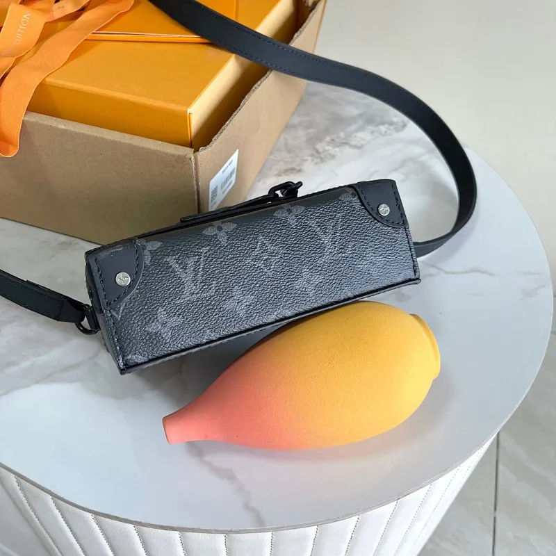 All Categories Official Website "Brand Women's Bags" Women's Bags 💙 LV 2026 New LV Crossbody Bag