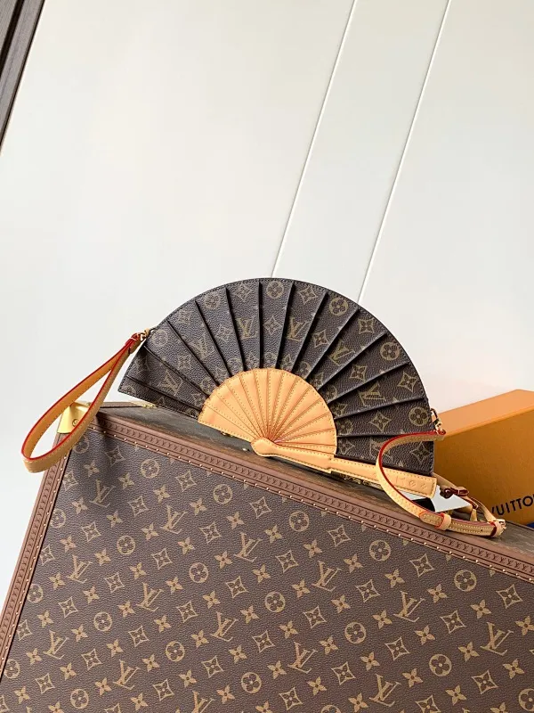 All Categories Official Website "Brand Women's Bags" Women's Bags 💙 LV 2025 New LV Crossbody Bag