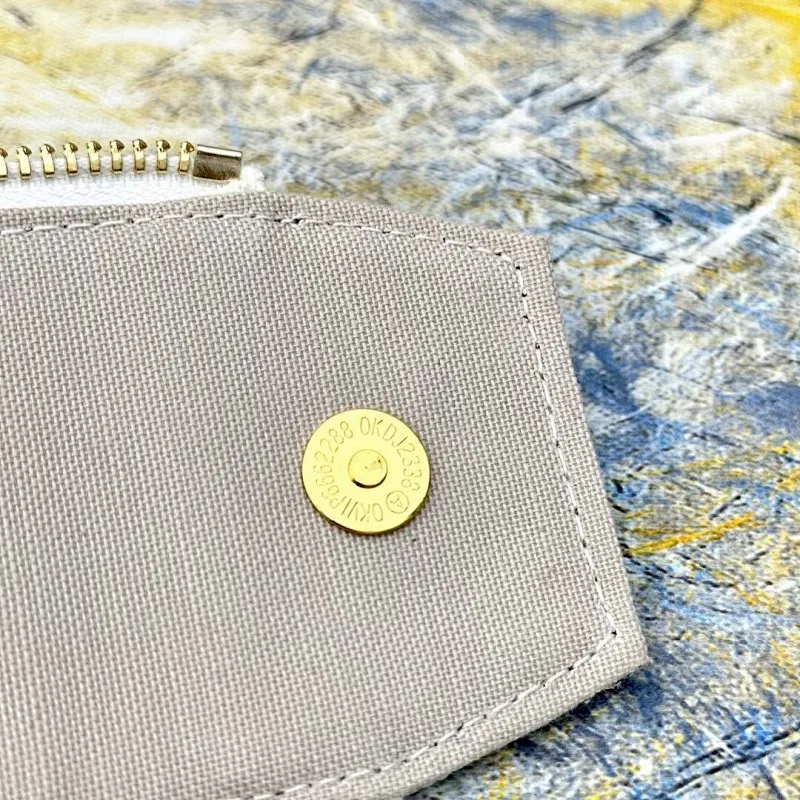 All categories Official website "Brand Women's Bags" Women's Bags 💙 LV 2025 new LV toiletry bag