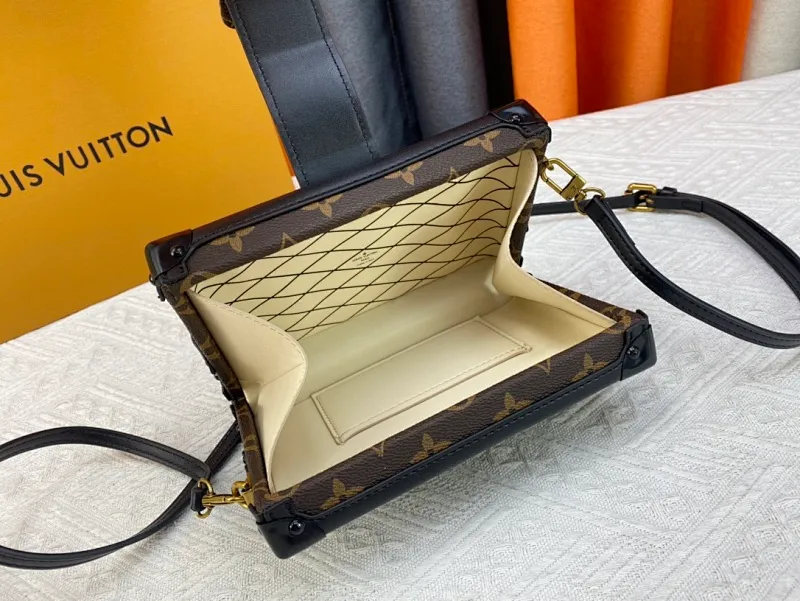 All Categories Official Website "Brand Women's Bags" Women's Bags 💙 LV 2023 New LV Crossbody Bag