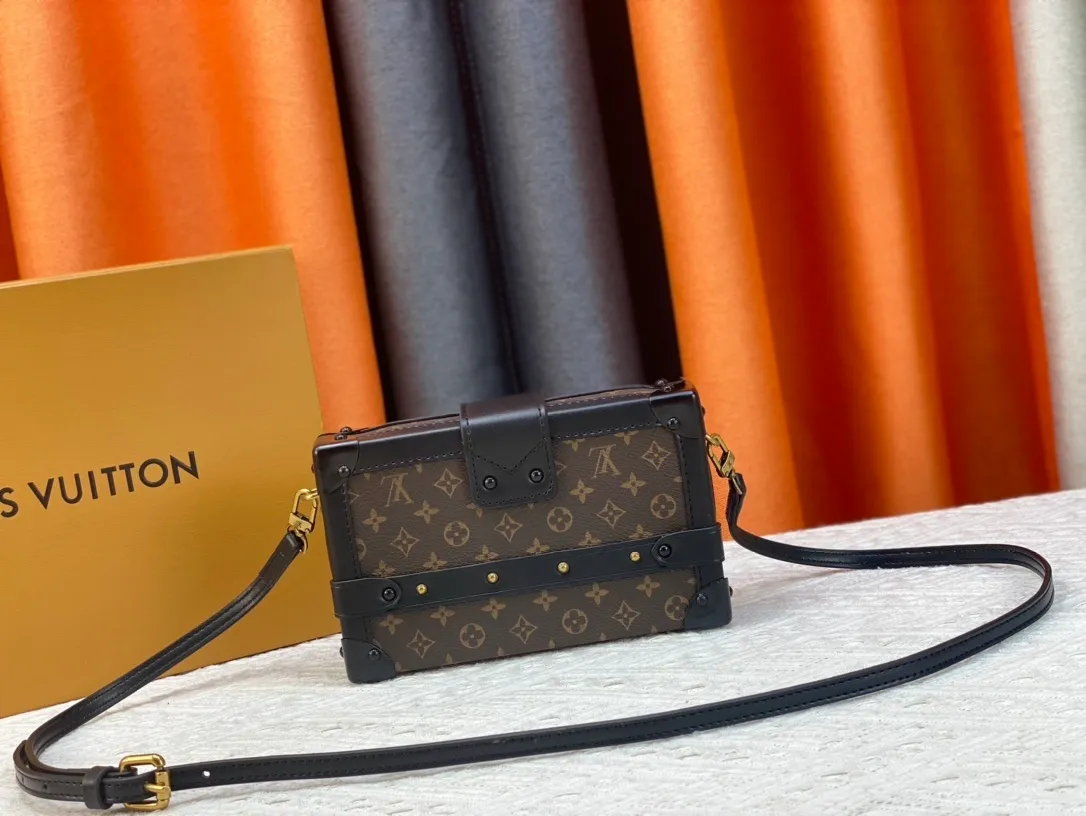 All Categories Official Website "Brand Women's Bags" Women's Bags 💙 LV 2023 New LV Crossbody Bag