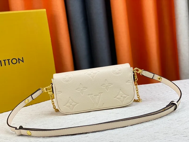 All Categories Official Website "Brand Women's Bags" Women's Bags 💙 LV 2023 New LV Crossbody Bag