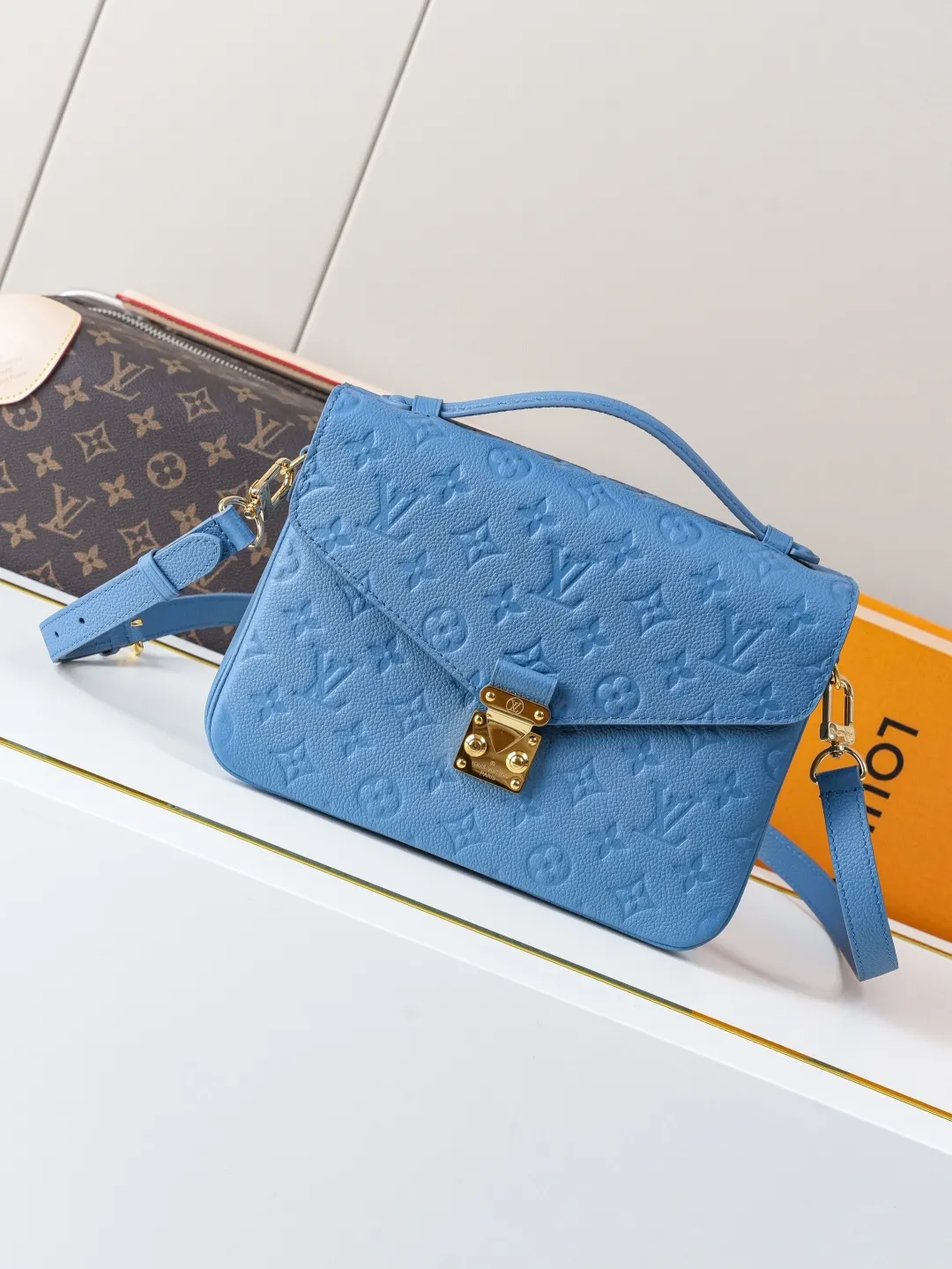 All Categories Official Website "Brand Women's Bags" Women's Bags 💙 LV 2026 Official Website New LV Crossbody Bag