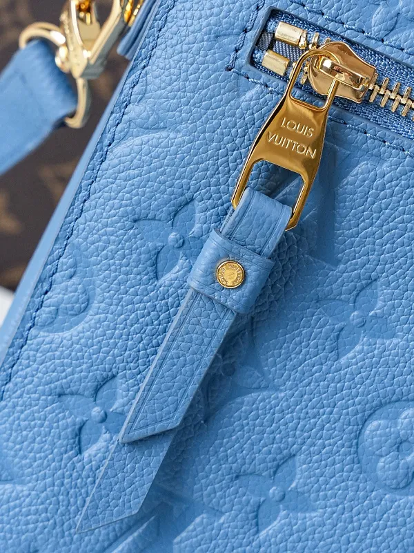 All Categories Official Website "Brand Women's Bags" Women's Bags 💙 LV 2026 Official Website New LV Crossbody Bag