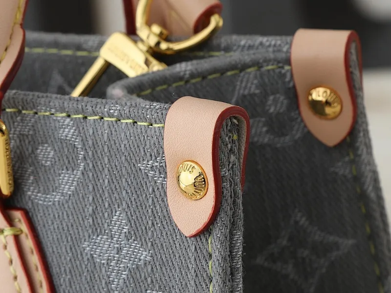 All Categories Official Website "Brand Women's Bags" Women's Bags 💙 LV 2025 New LV Crossbody Bag