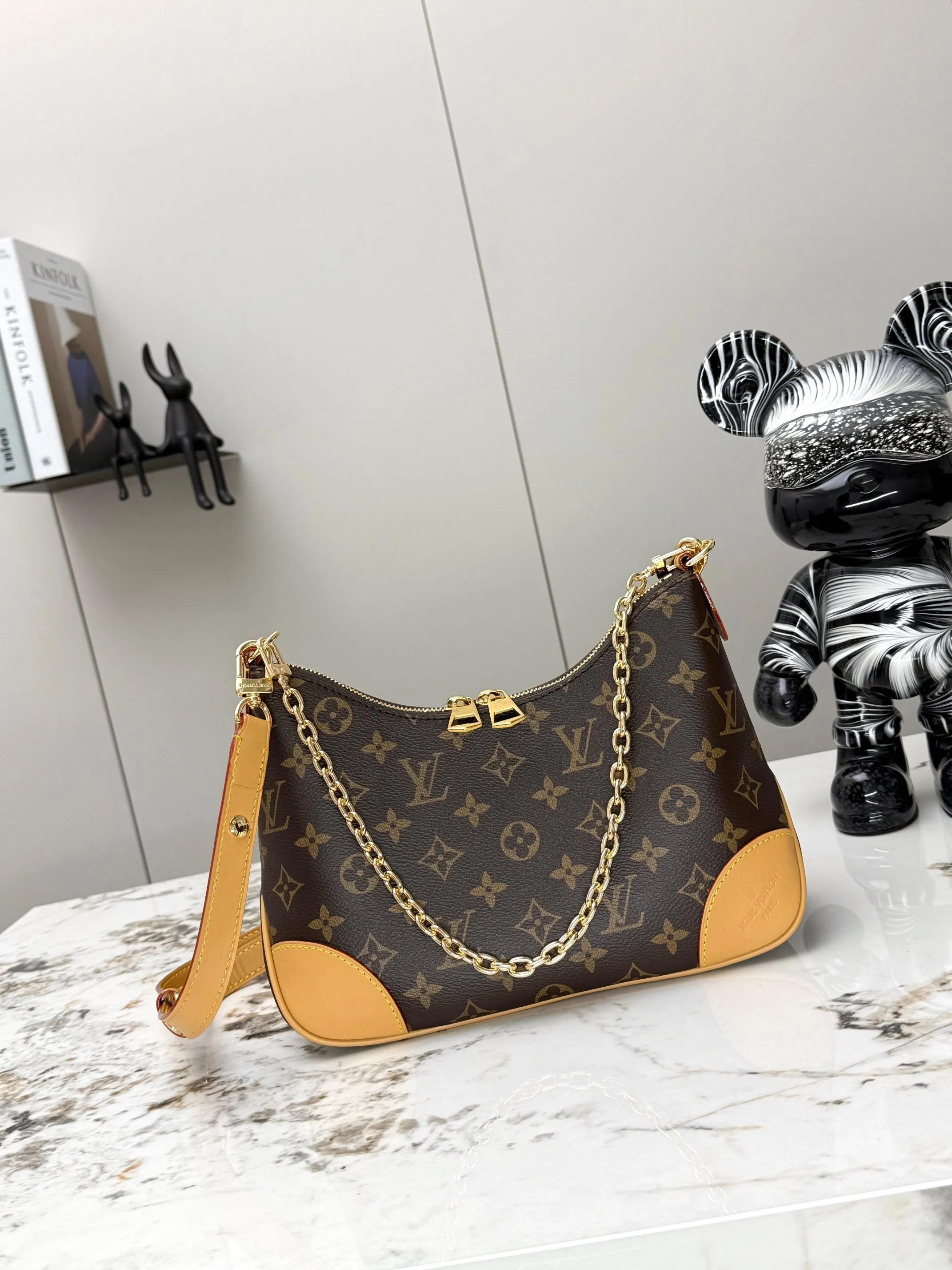 All Categories Official Website "Brand Women's Bags" Women's Bags 💙 LV 2025 New LV Crossbody Bag