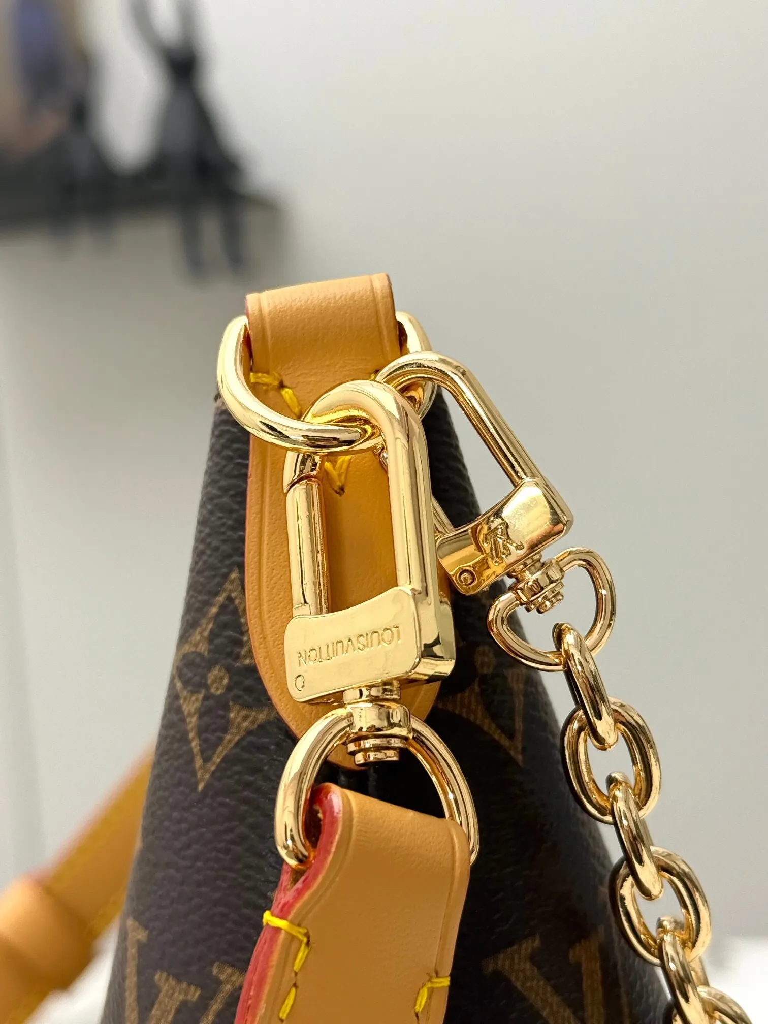 All Categories Official Website "Brand Women's Bags" Women's Bags 💙 LV 2025 New LV Crossbody Bag