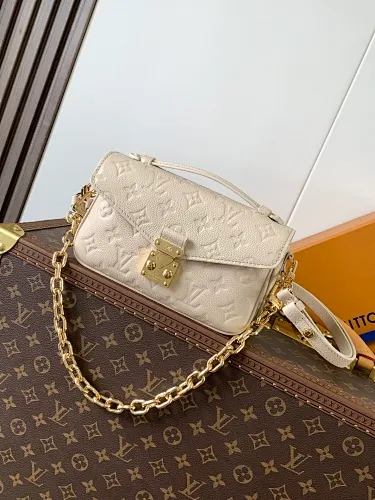 All Categories Official Website "Brand Women's Bags" Women's Bags 💙 LV 2026 New LV Crossbody Bag