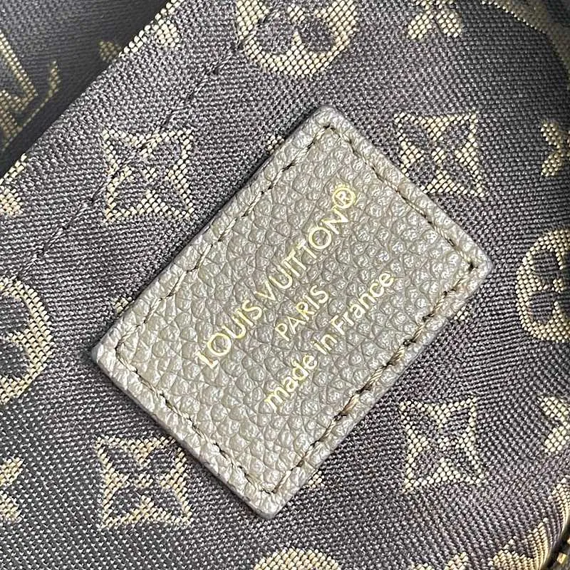 All Categories Official Website "Brand Women's Bags" Women's Bags 💙 LV LV 2026 New Crossbody Shoulder Bag