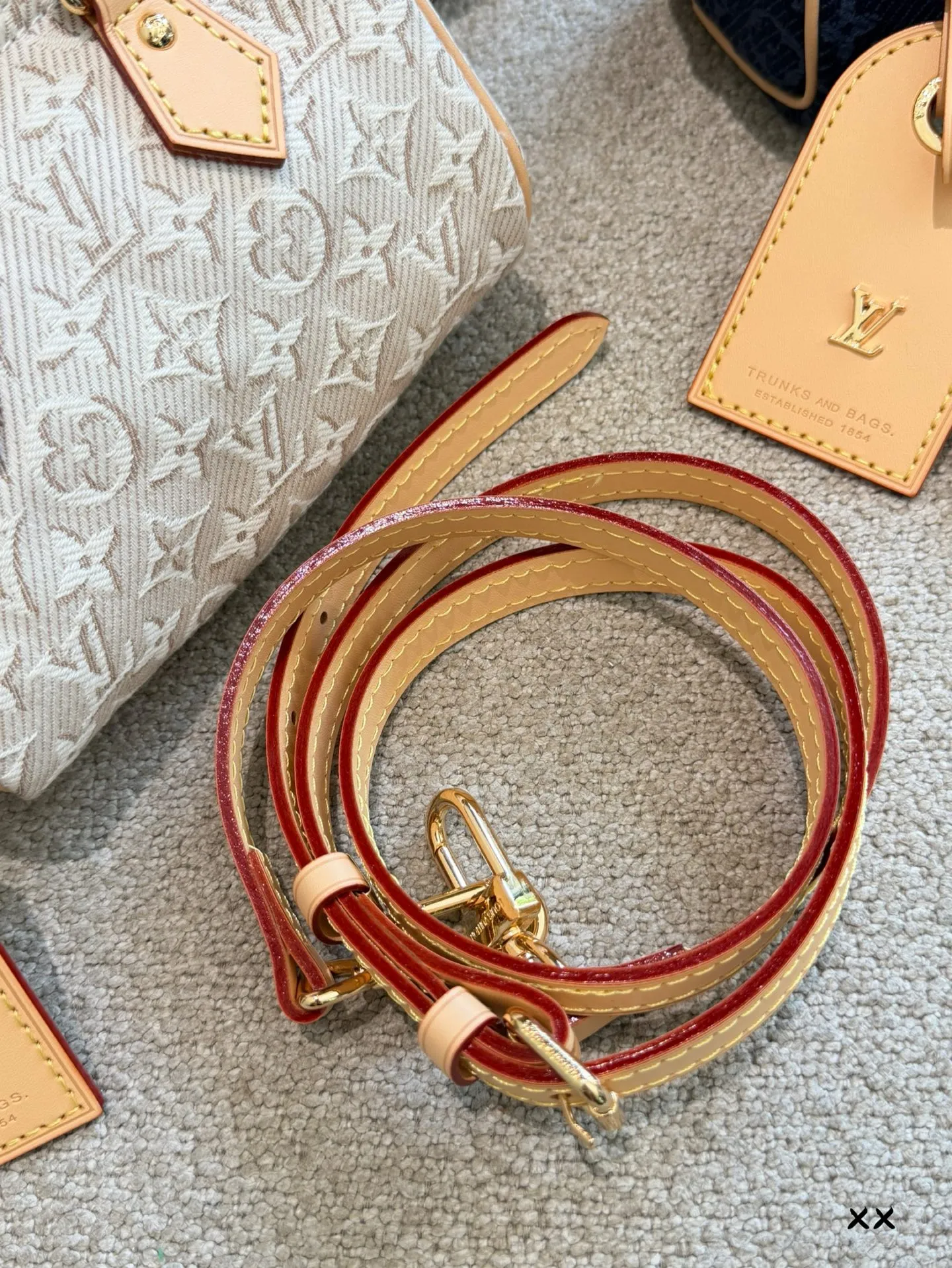 All Categories Official Website "Brand Women's Bags" Women's Bags 💙 LV 2026 New LV Crossbody Bag