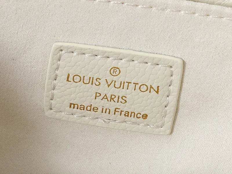 All Categories Official Website "Brand Women's Bags" Women's Bags 💙 LV 2025 New LV Crossbody Bag